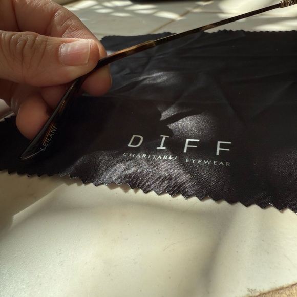 Diff Eyewear Gold Shield Sunglasses main image 5